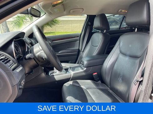 Used 2023 Chrysler 300 Touring L RWD image 14