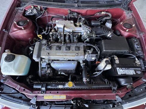 Used 1995 Toyota Corolla DX image 33