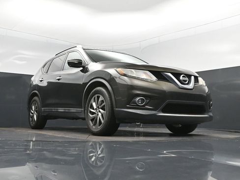 Used 2014 Nissan Rogue SL w/ SL Premium Package FWD image 44