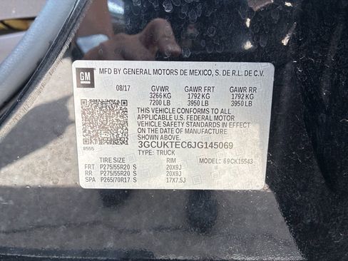 Used 2018 Chevrolet Silverado 1500 High Country image 25