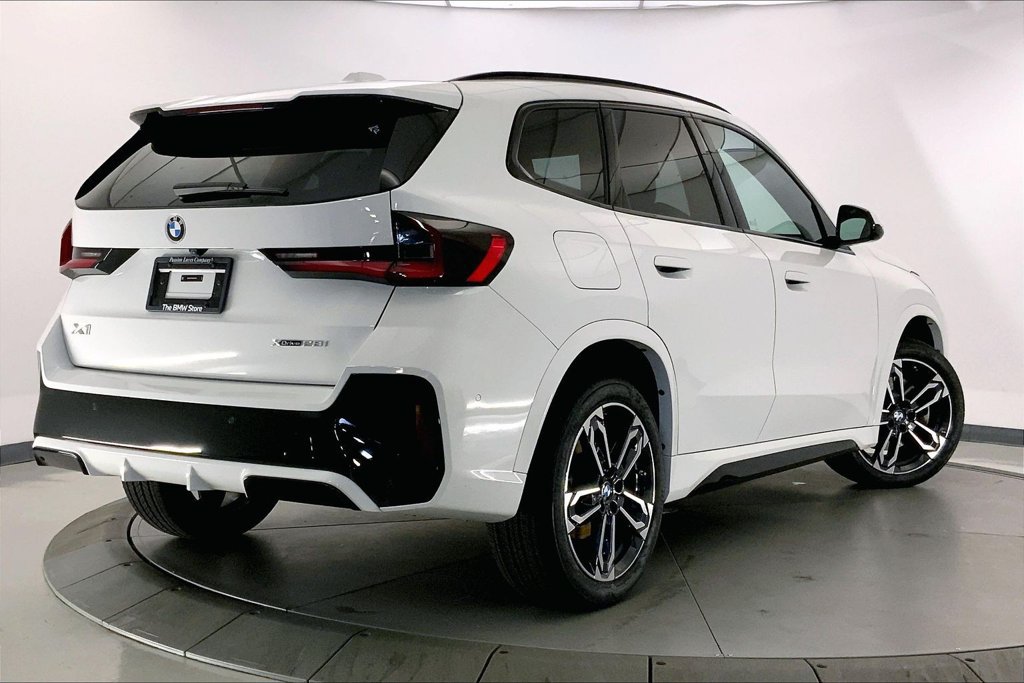 Certified 2023 BMW X1 xDrive28i w/ M Sport Package AWD/4WD image 12