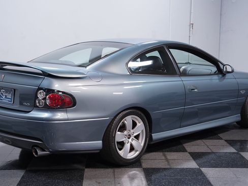 Used 2006 Pontiac GTO image 11