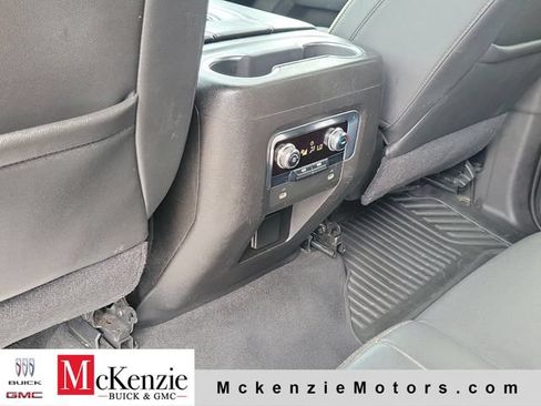 Used 2021 GMC Yukon XL SLT RWD image 22