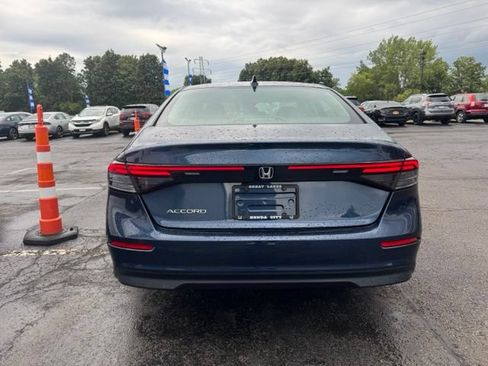 Used 2024 Honda Accord EX image 3