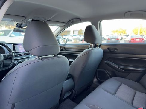 Used 2025 Nissan Altima 2.5 S image 22