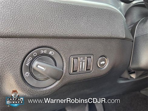 Used 2021 Dodge Charger SXT image 28