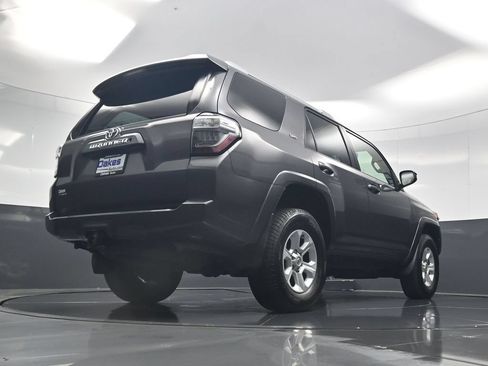 Used 2016 Toyota 4Runner SR5 AWD/4WD image 44