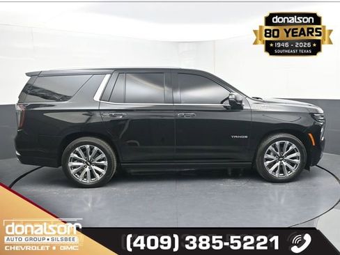 Used 2025 Chevrolet Tahoe High Country image 2