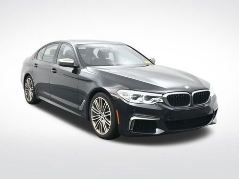 Used 2019 BMW M550i xDrive image 3