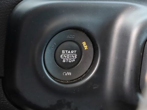 Used 2021 Jeep Wrangler Unlimited Sport AWD/4WD image 30