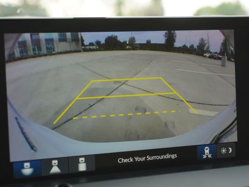 Used 2023 Honda Accord Touring image 34