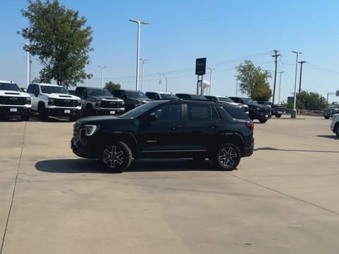 New 2026 GMC Terrain AT4 AWD/4WD image 6