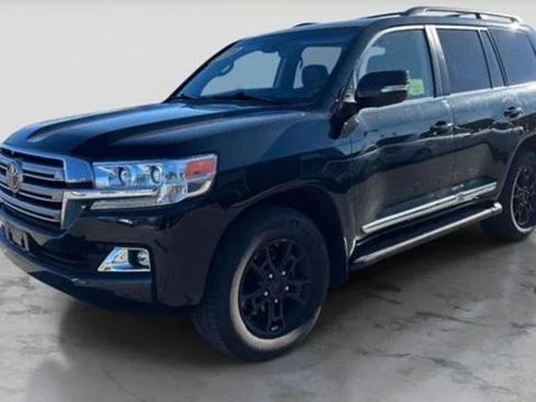 Used 2019 Toyota Land Cruiser image 1