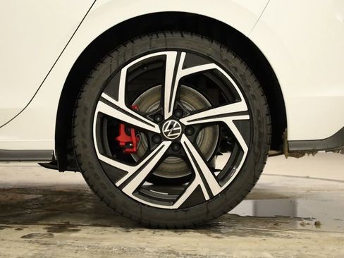 New 2026 Volkswagen GTI SE image 38