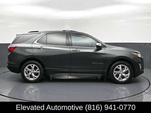 Used 2018 Chevrolet Equinox Premier FWD image 25
