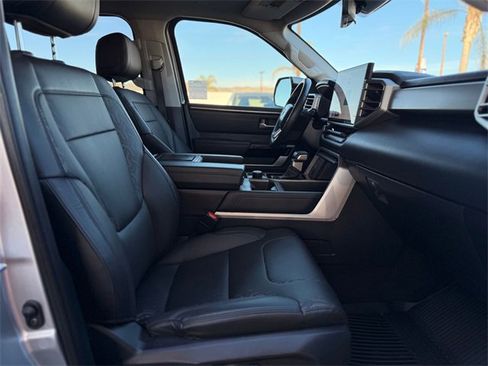 Used 2023 Toyota Tundra Limited image 21