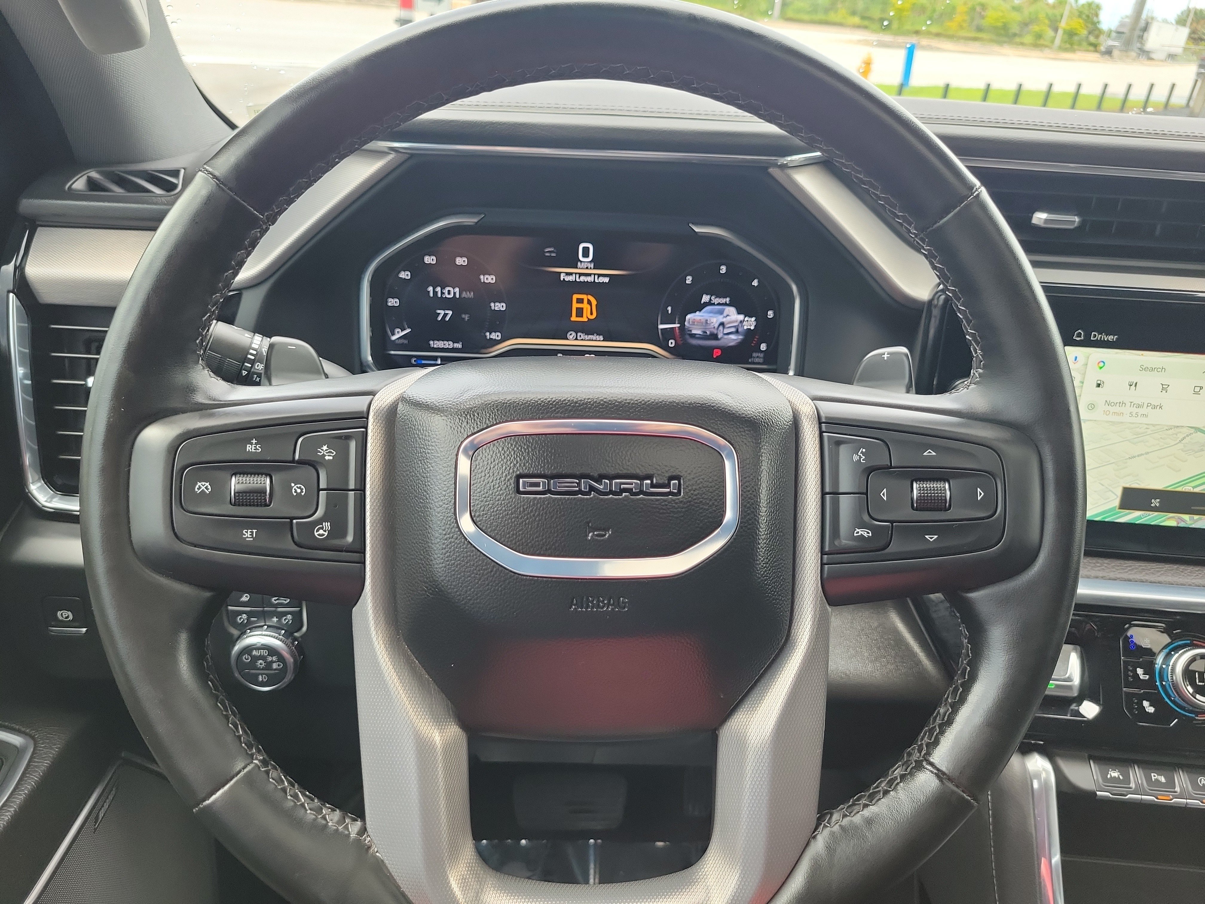 Used 2024 GMC Sierra 1500 Denali w/ Technology Package AWD/4WD image 19