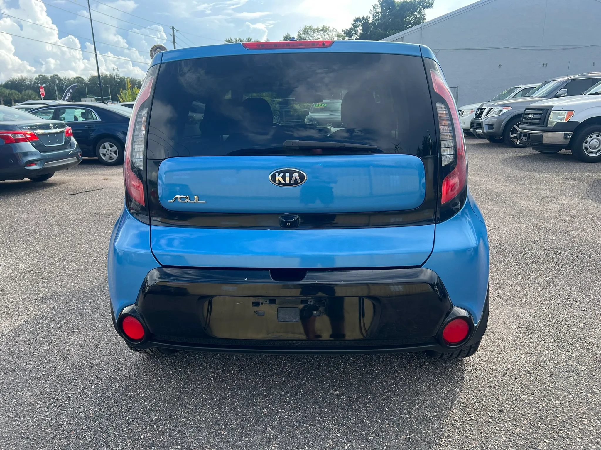Used 2016 Kia Soul + w/ Designer's Package FWD image 4