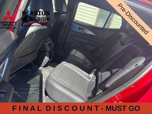 Used 2025 Chevrolet Equinox EV LT w/ Convenience Package FWD image 33