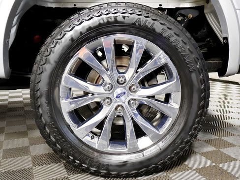 Used 2015 Ford F150 Lariat w/ Equipment Group 502A Luxury image 54