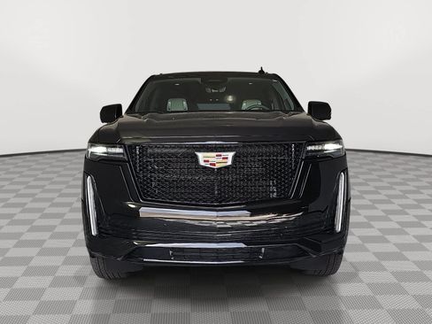 Used 2024 Cadillac Escalade Sport Platinum RWD image 3