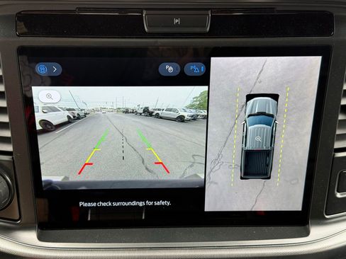 New 2025 Ford F150 Platinum w/ Equipment Group 702A High image 40