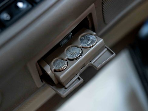 Used 1993 BMW 850Ci image 48