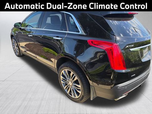 Used 2017 Cadillac XT5 Premium Luxury w/ Driver Assist Package AWD/4WD image 8