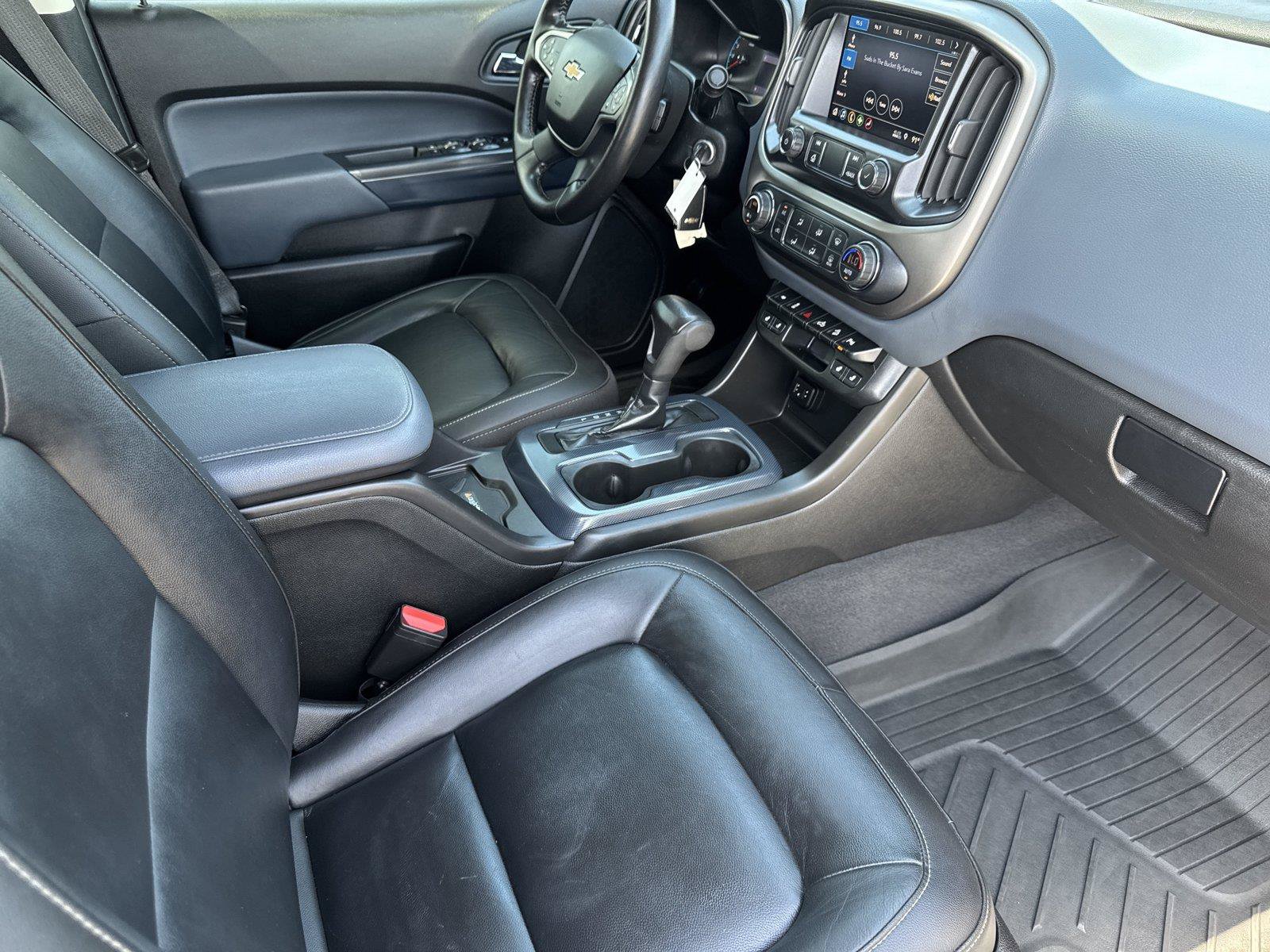 Used 2021 Chevrolet Colorado Z71 AWD/4WD image 33