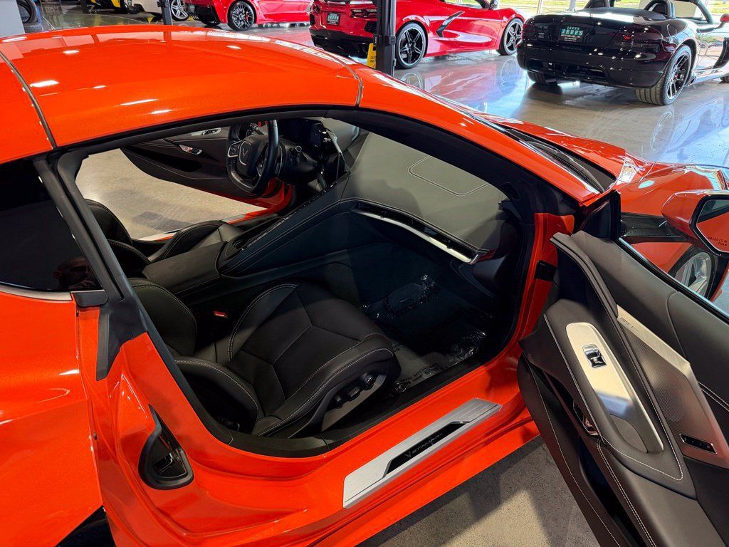 Used 2021 Chevrolet Corvette Stingray Preferred Cpe w/ Battery Protection Package RWD image 16
