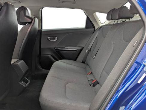 Used 2025 Kia K4 FWD image 17