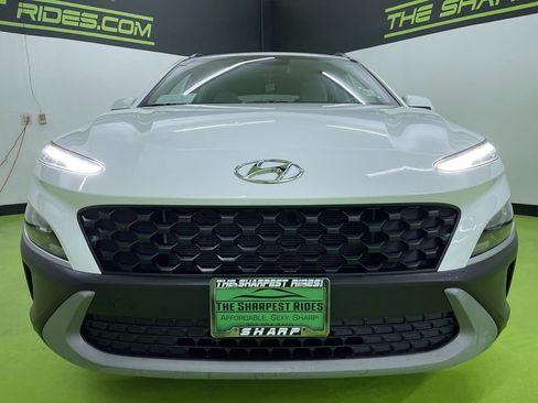 Used 2023 Hyundai Kona SEL w/ Convenience Package image 3