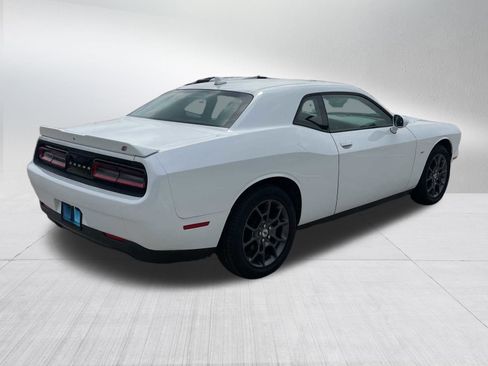 Used 2018 Dodge Challenger GT w/ Driver Convenience Group image 6