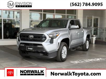 New 2025 Toyota Tacoma SR5