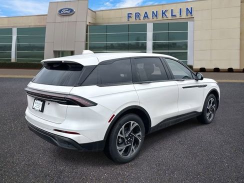 New 2026 Lincoln Nautilus Premier w/ Jet Appearance Package image 7