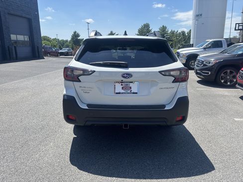 Certified 2025 Subaru Outback Premium AWD/4WD image 24