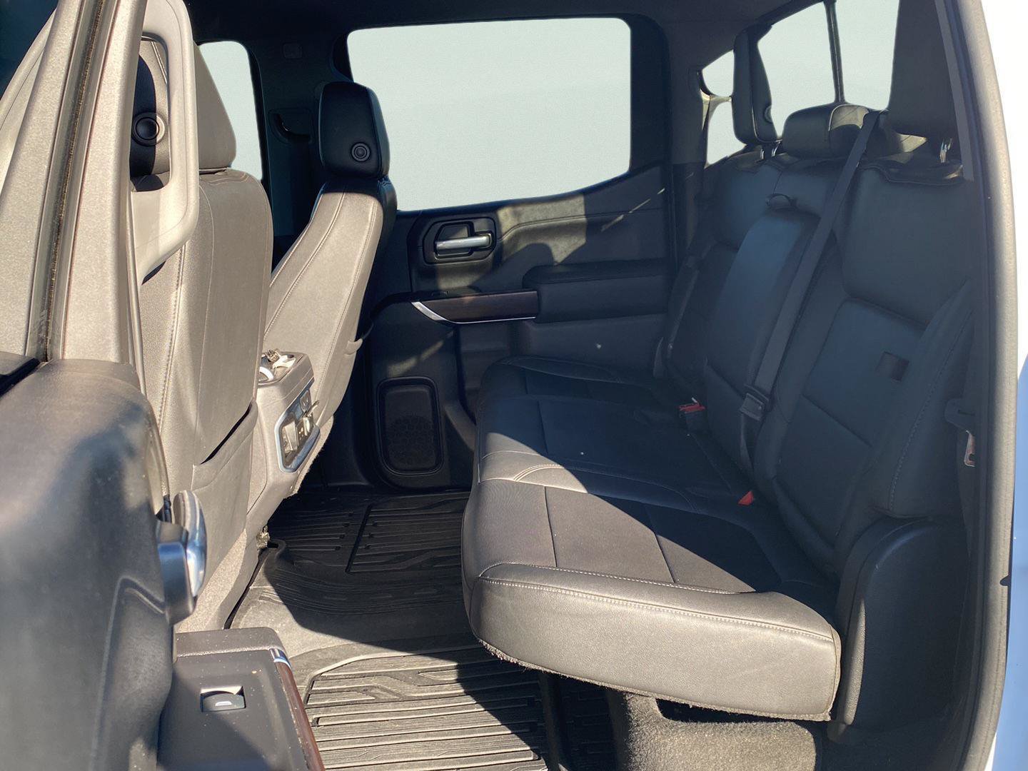 Used 2021 GMC Sierra 1500 SLT AWD/4WD image 26
