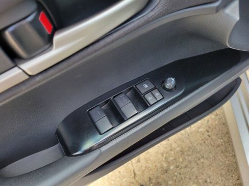 Used 2025 Toyota Camry LE image 24