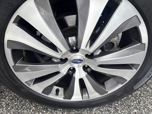 Used 2021 Subaru Ascent Premium w/ Sport Package image 11