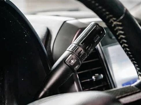 Used 2019 Ford F150 XLT w/ Equipment Group 302A Luxury image 20