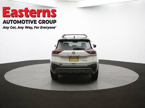 Used 2023 Nissan Rogue SL w/ SL Premium Package AWD/4WD image 40
