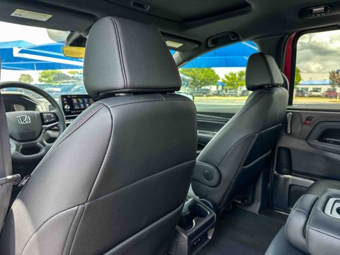 Used 2026 Honda Odyssey Sport-L image 18
