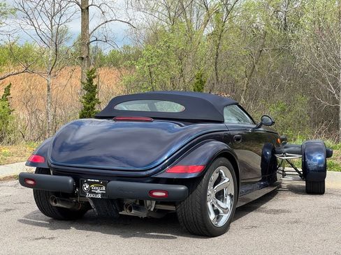 Used 2001 Chrysler Prowler RWD image 5