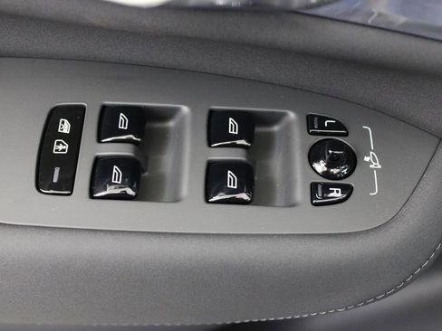 New 2026 Volvo XC90 B6 Ultra w/ Lounge Package AWD/4WD image 18