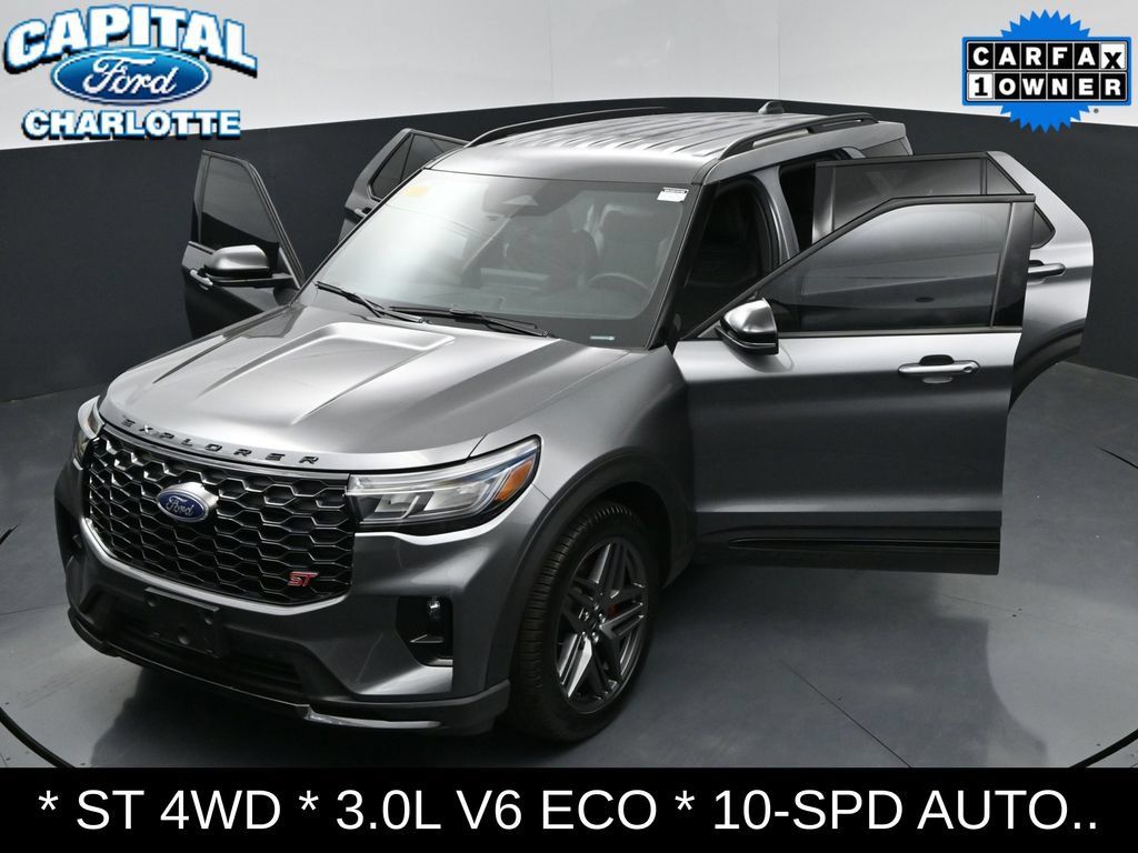 Used 2025 Ford Explorer ST AWD/4WD image 40