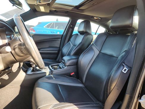Used 2022 Dodge Charger SXT w/ Leather Interior Group image 13