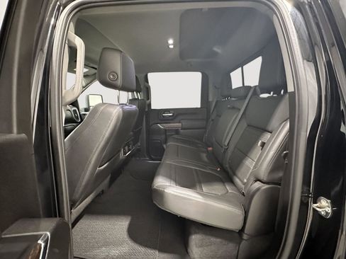 Used 2023 GMC Sierra 3500 Denali w/ Technology Package AWD/4WD image 23