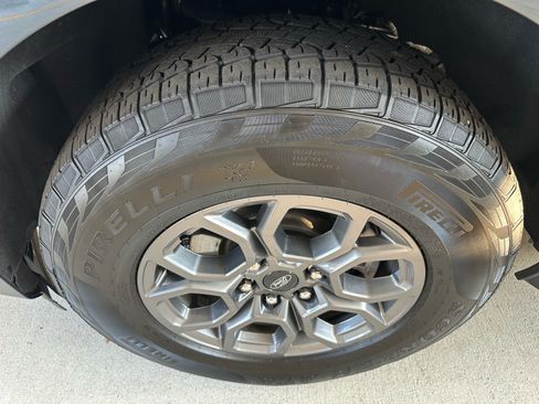 Certified 2025 Ford Expedition Active RWD image 4