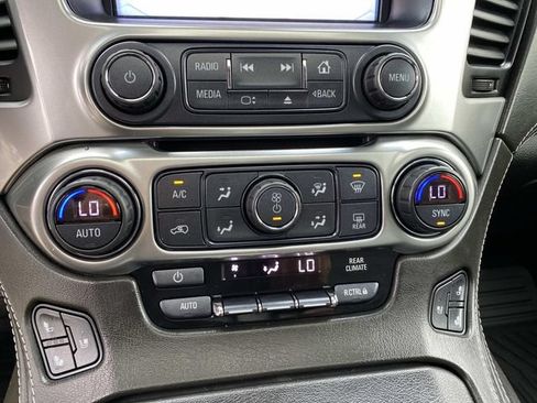 Used 2020 Chevrolet Tahoe Premier AWD/4WD image 14