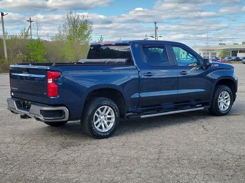 Used 2021 Chevrolet Silverado 1500 LT AWD/4WD image 5